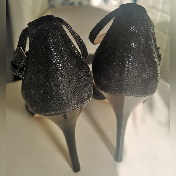 Michael Kors heels size 8M - Picture 6 of 12